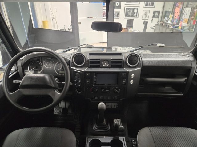 LAND ROVER DEFENDER 110 2.4 TD4 7 POSTI AUTOVETTURA - foto 9