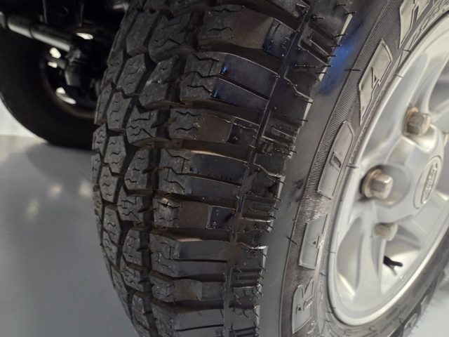 LAND ROVER DEFENDER 110 2.4 TD4 7 POSTI AUTOVETTURA - foto 13