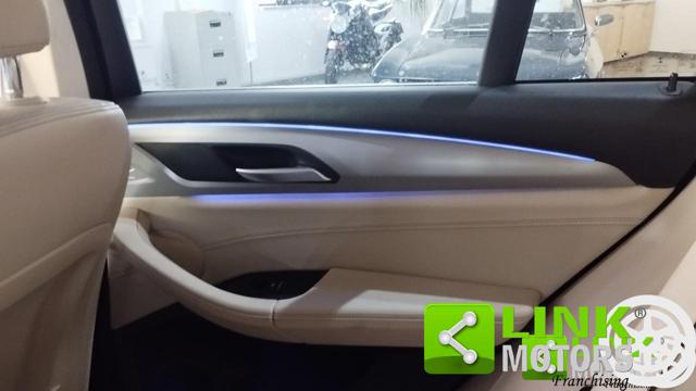 BMW X4 XDRIVE20D - foto 16