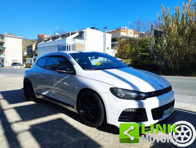 VOLKSWAGEN SCIROCCO 2.0 TDI 170 CV DPF - foto 3