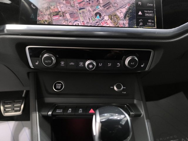 AUDI Q3 SPB 35 TDI 150CV BLACK LINE S TR - foto 14
