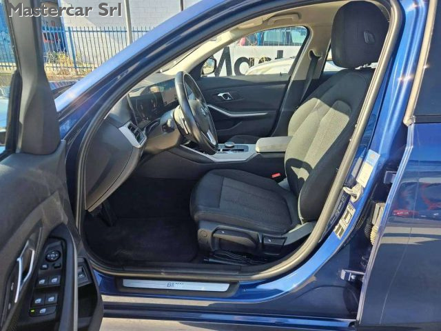BMW 316 TOURING 316D 2.0 122CV MHEV 48V  - foto 12