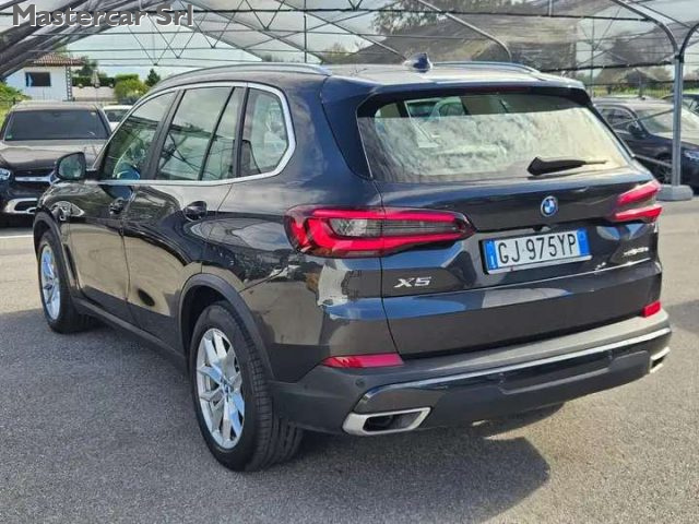 BMW X5 X5 XDRIVE45E BUSINESS AUTO - GJ9 - foto 4