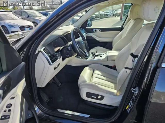 BMW X5 X5 XDRIVE45E BUSINESS AUTO - GJ9 - foto 10