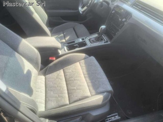VOLKSWAGEN PASSAT VARIANT PASSAT VIII VARIANT 2.0 TDI BUSI - foto 6