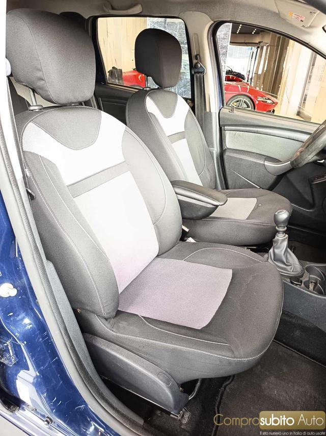 DACIA DUSTER 1.5 DCI 110 CV S&S 4X4 LAURÉATE  - foto 10