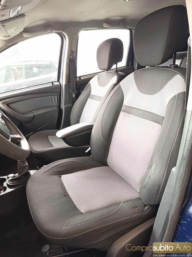 DACIA DUSTER 1.5 DCI 110 CV S&S 4X4 LAURÉATE  - foto 17
