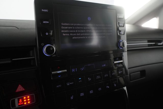 HYUNDAI STARIA STARIA 2.2 AT 2WD 9 POSTI WAGON - foto 16