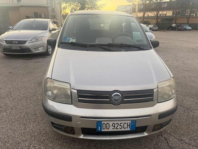 FIAT PANDA 1.2 DYNAMIC SENZA NESSUN LAVORO  - foto 13