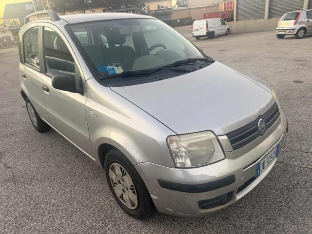 FIAT PANDA 1.2 DYNAMIC SENZA NESSUN LAVORO  - foto 27