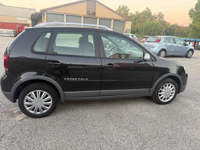 VOLKSWAGEN POLO CROSS 1.4/69CV TDI SENZA NESSUN  - foto 22