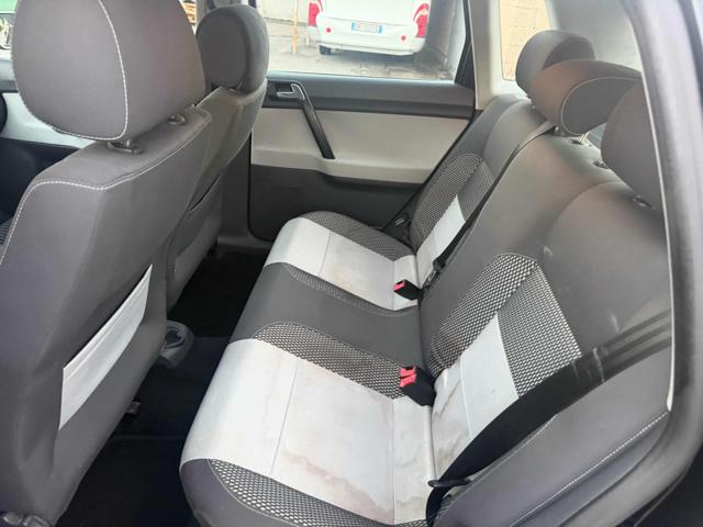 VOLKSWAGEN POLO CROSS 1.4/69CV TDI SENZA NESSUN  - foto 21