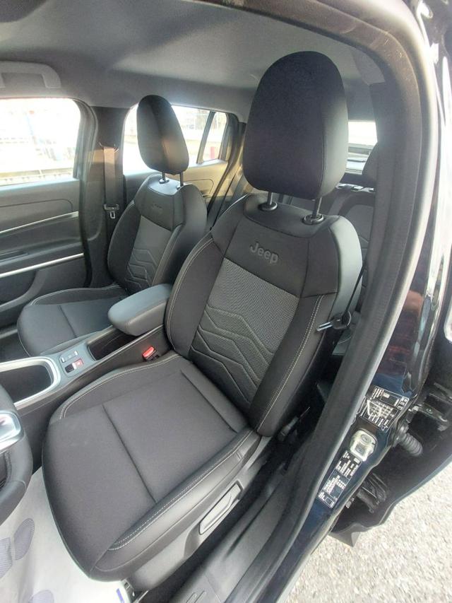 JEEP AVENGER BEV ALTITUDE - foto 8