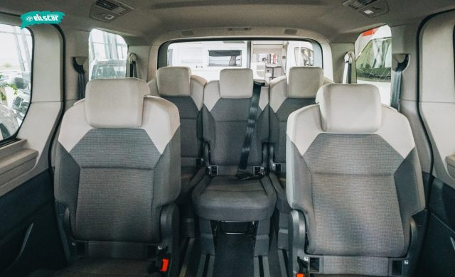 VOLKSWAGEN MULTIVAN 2.0 TDI 150CV DSG - foto 8