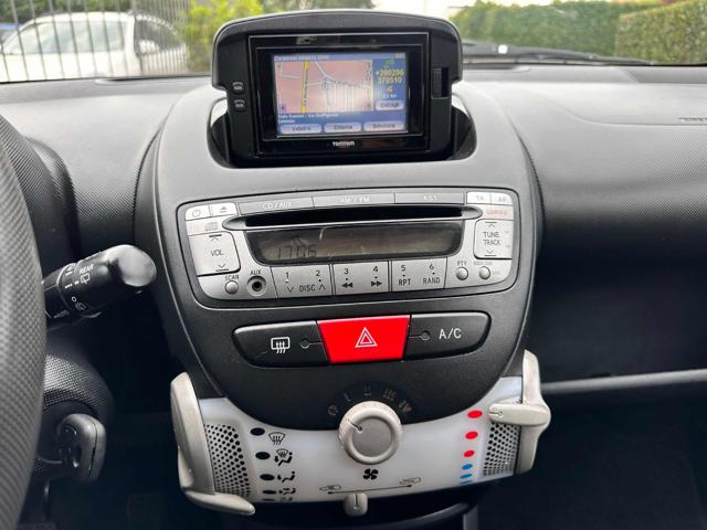 TOYOTA AYGO 1.0 12V VVT-I 5 PORTE ACTIVE CON - foto 11