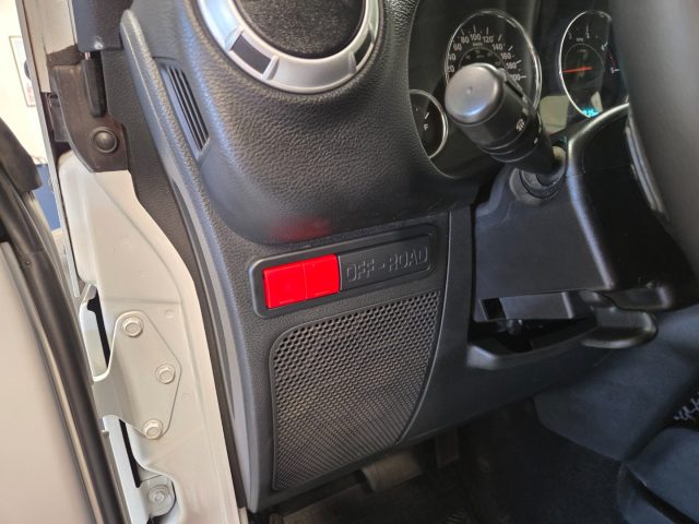 JEEP WRANGLER UNLIMITED 2.8 CRD DPF RUBICON - foto 26
