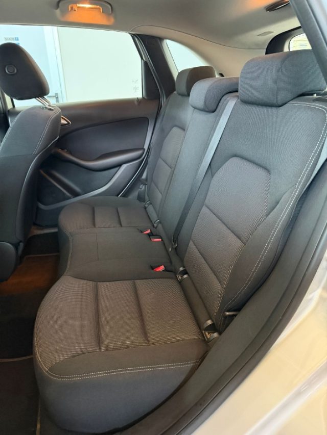 MERCEDES-BENZ B 180 CDI AUTOMATIC EXECUTIVE - foto 22