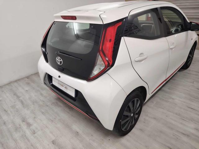 TOYOTA AYGO 1.0 VVT-I 72 CV 5 PORTE X-CITE - foto 3