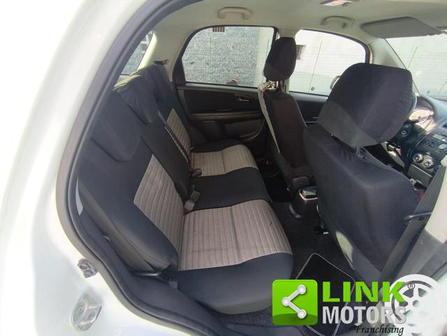 FIAT SEDICI 4X4 EXPERIENCE - foto 10