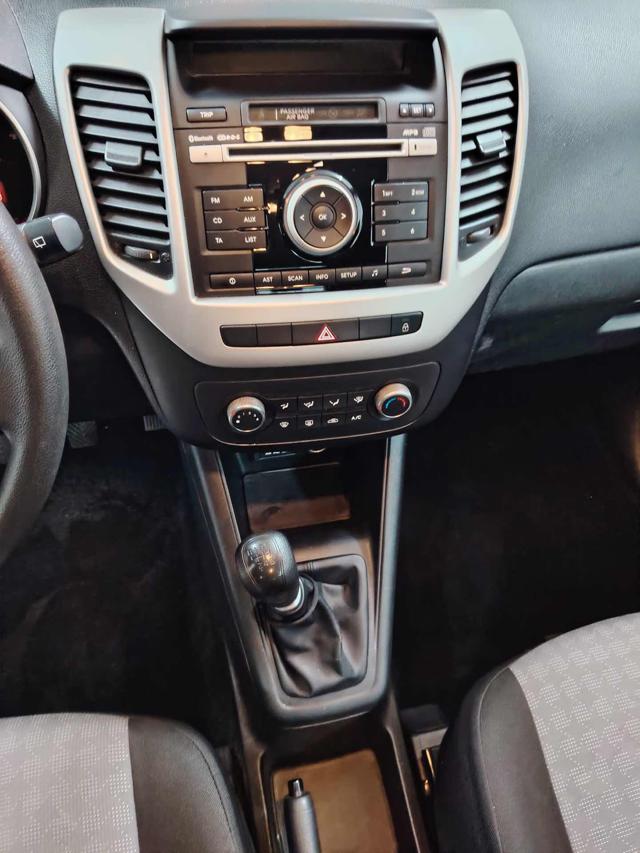KIA VENGA 1.4  COOL 60.000KM - foto 7