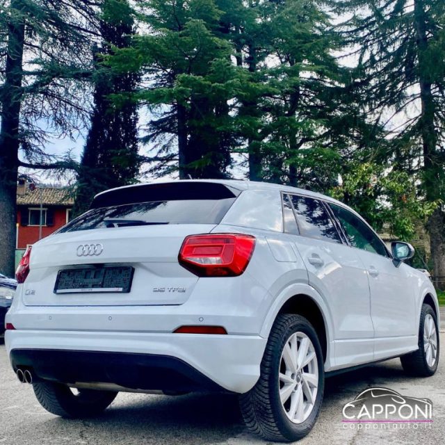 AUDI Q2 35 TFSI 1.5 BLACKEDITION - foto 4