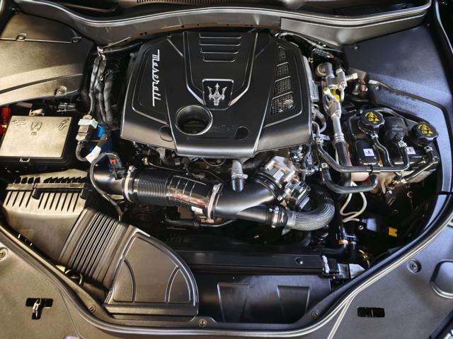 MASERATI LEVANTE MHEV 330 CV AWD GT GRANSPORT KM. - foto 15