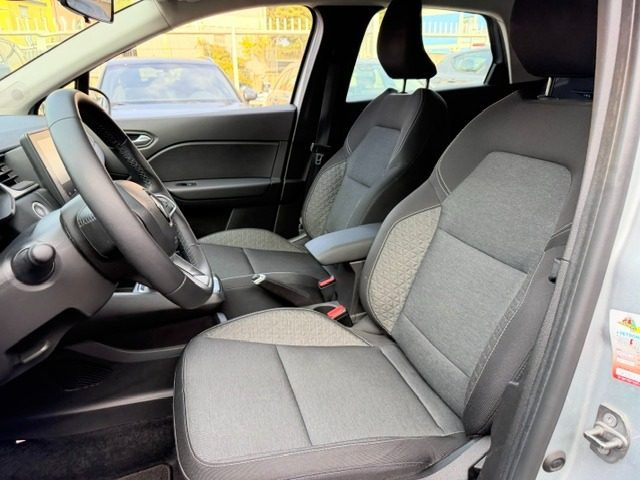 RENAULT CAPTUR FULL HYBRID E-TECH 145 CV EQUILI - foto 9