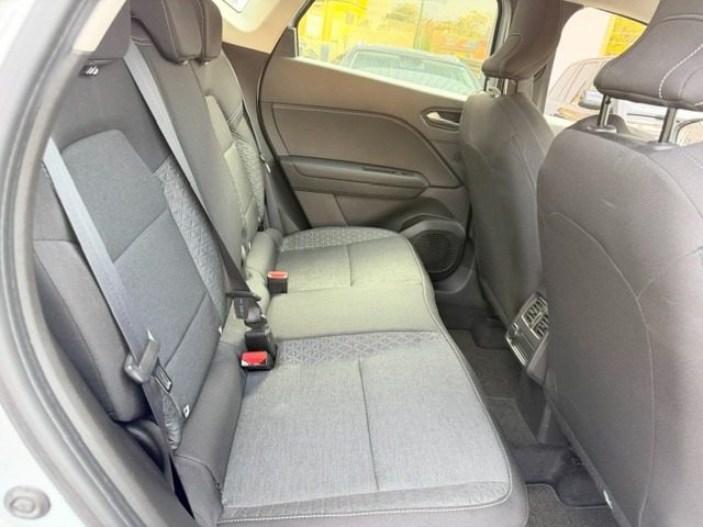 RENAULT CAPTUR FULL HYBRID E-TECH 145 CV EQUILI - foto 10