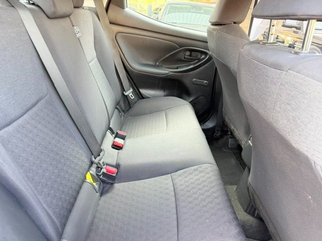 TOYOTA YARIS 1.5 HYBRID 5 PORTE BUSINESS - foto 10