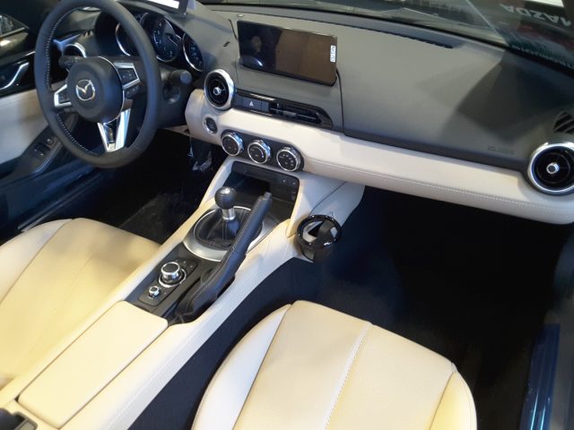 MAZDA MX-5 RF 1.5L SKYACTIV-G 136CV KAZARI  - foto 4