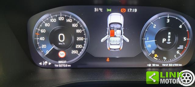 VOLVO XC40 D4 AWD GEARTRONIC R-DESIGN - foto 9
