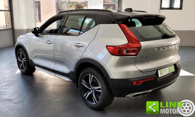 VOLVO XC40 D4 AWD GEARTRONIC R-DESIGN - foto 3
