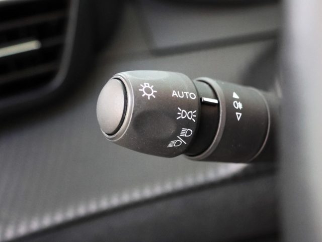PEUGEOT 208 ACTIVE PURETECH 75CV S&S *PROMO - foto 22
