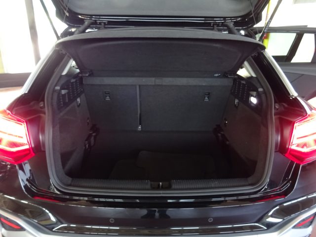 AUDI Q2 35 TFSI S TRONIC SLINE EDITION R - foto 10