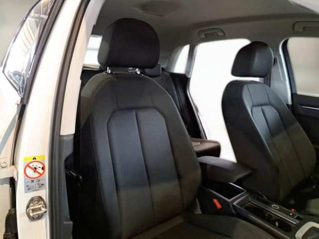 AUDI Q3 35 TDI S TRONIC BUSINESS ADVANCE - foto 13