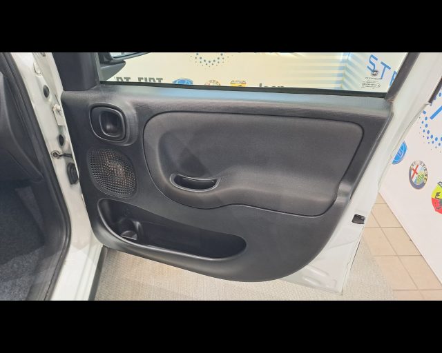 FIAT NEW PANDA 4X4 0.9 T.AIR T. S&S 85CV - foto 16