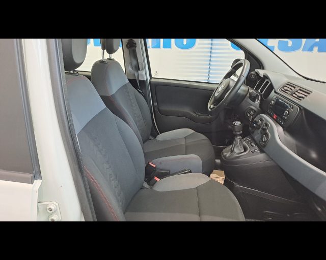 FIAT NEW PANDA 4X4 0.9 T.AIR T. S&S 85CV - foto 17