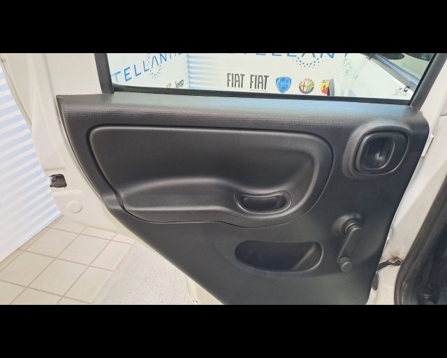 FIAT NEW PANDA 4X4 0.9 T.AIR T. S&S 85CV - foto 18