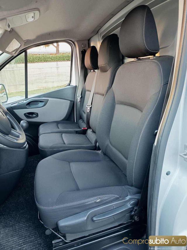 RENAULT TRAFIC T27 1.6 DCI 120CV + IVA 22% - foto 15