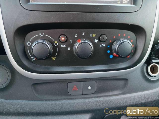 RENAULT TRAFIC T27 1.6 DCI 120CV + IVA 22% - foto 14