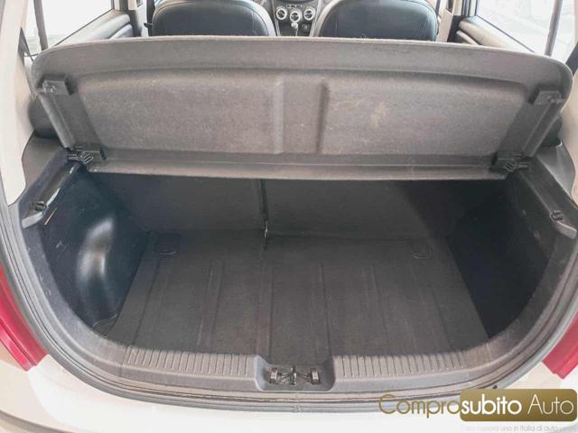 HYUNDAI I10 1.1 12V BLUEDRIVE GPL - foto 24
