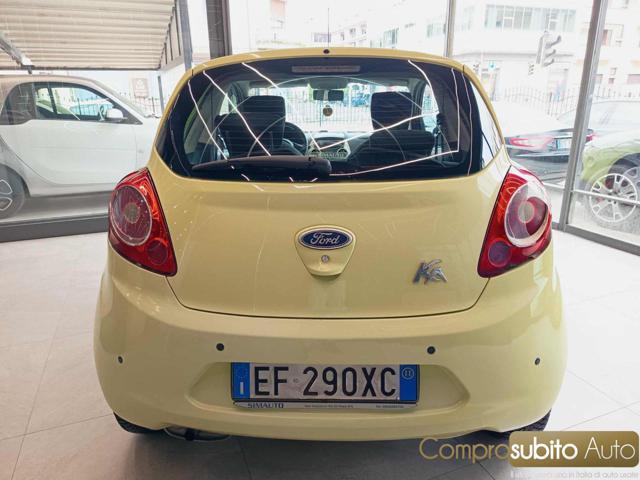 FORD KA+ 1.2 8V 69CV - foto 8