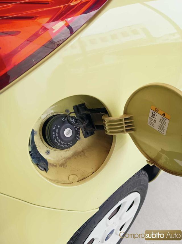FORD KA+ 1.2 8V 69CV - foto 23