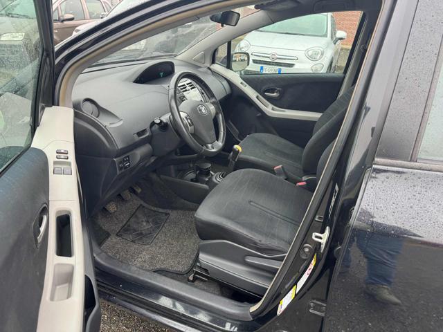 TOYOTA YARIS 1.0 5 PORTE SOL - foto 11