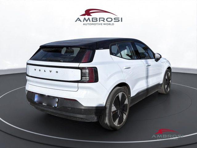 VOLVO EX30 TWIN MOTOR PERFORMANCE AWD ULTRA - foto 3