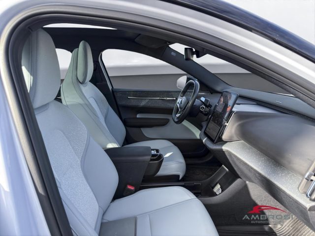 VOLVO EX30 TWIN MOTOR PERFORMANCE AWD ULTRA - foto 12
