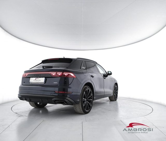 AUDI Q8 3.0 TDI MHEV S LINE EDITION QUAT - foto 3