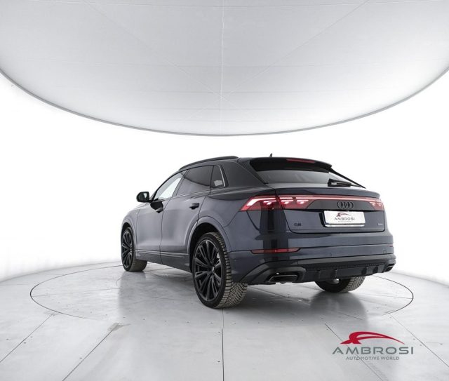 AUDI Q8 3.0 TDI MHEV S LINE EDITION QUAT - foto 4