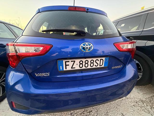 TOYOTA YARIS 1.5 HYBRID 5 PORTE BUSINESS NAVI - foto 4