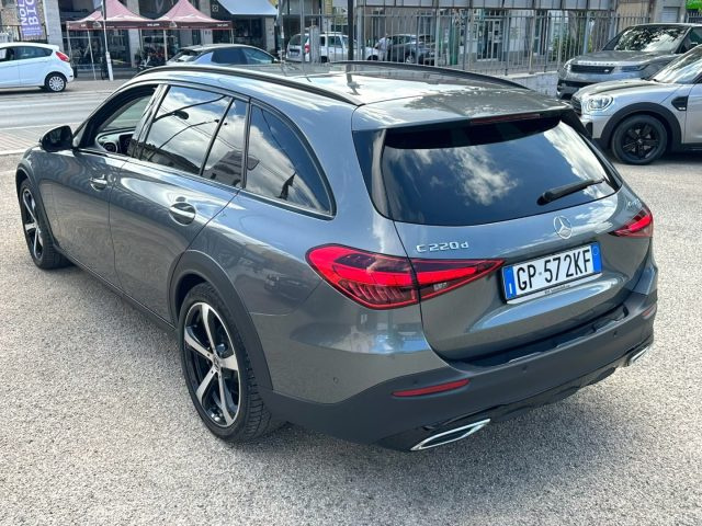 MERCEDES-BENZ C 220 D PREMIUM ALL-TERRAIN 4MATIC - I - foto 3